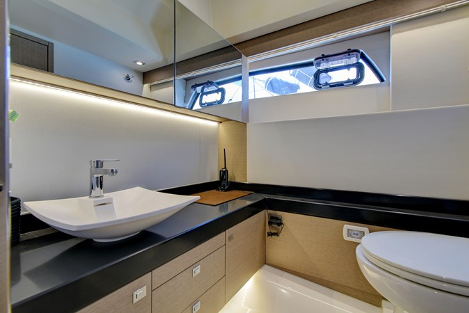 2019 50' 10" PRESTIGE