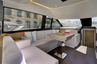 2019 50' 10" PRESTIGE