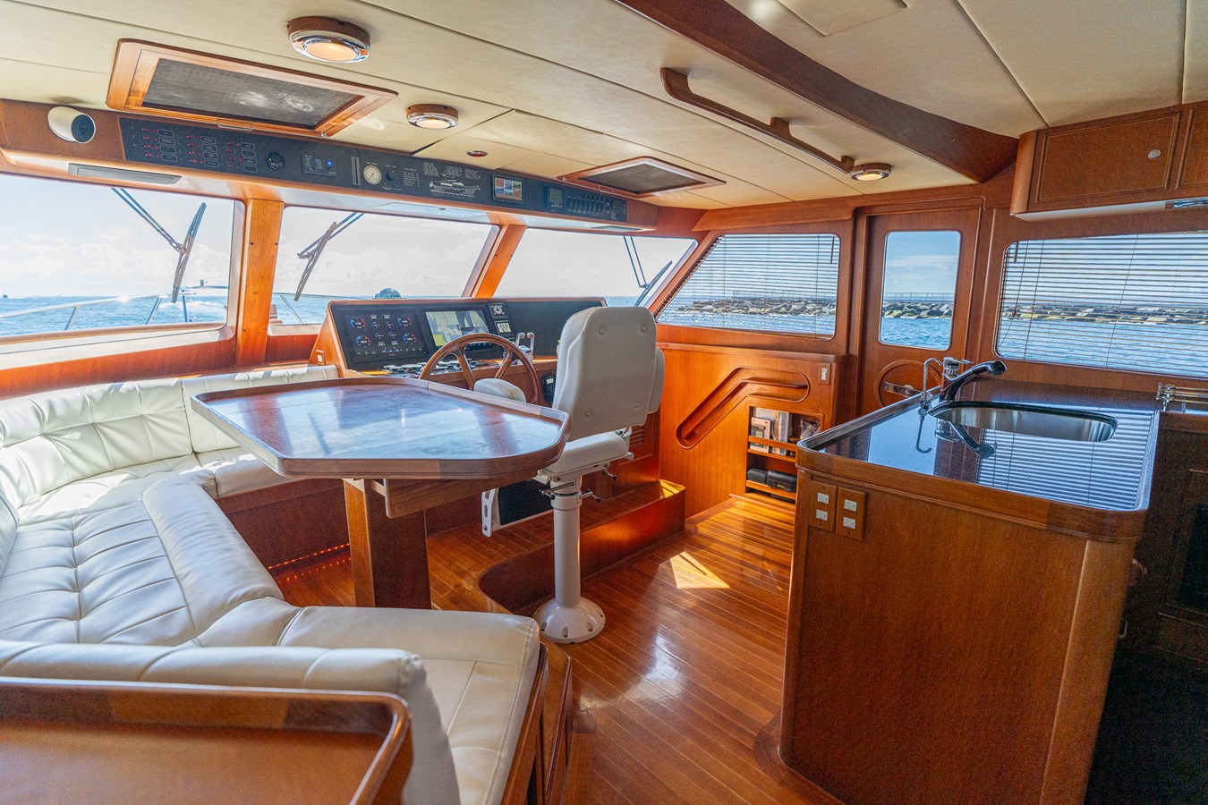 Pilothouse facing Forward Starboard