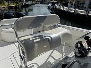 2008 FOUNTAIN 34 Center Console - photo 11