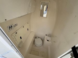 2008 FOUNTAIN 34 Center Console - photo 18