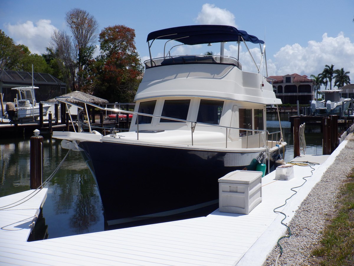 2006 MAINSHIP 34'