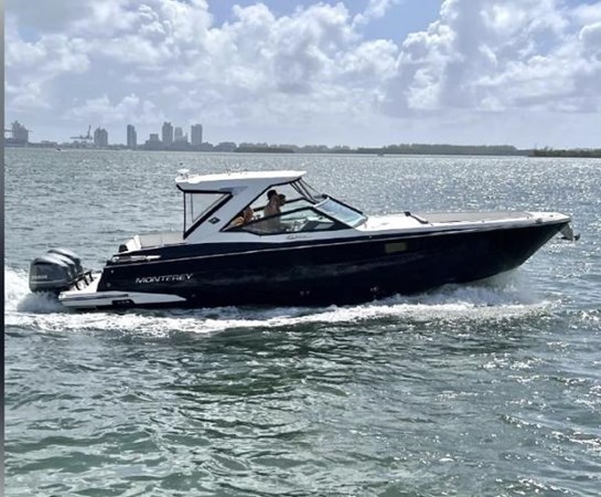 Photo of MONTEREY - 38'