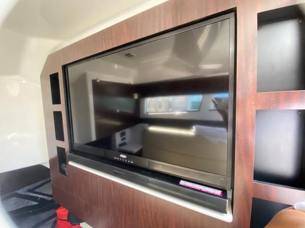 Photo of MONTEREY - 38'