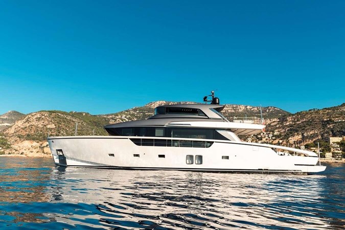 SANLORENZO . Yacht for Sale