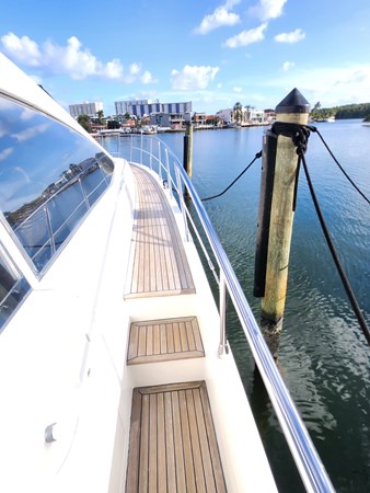 Photo of AZIMUT YACHTS - 70' 11