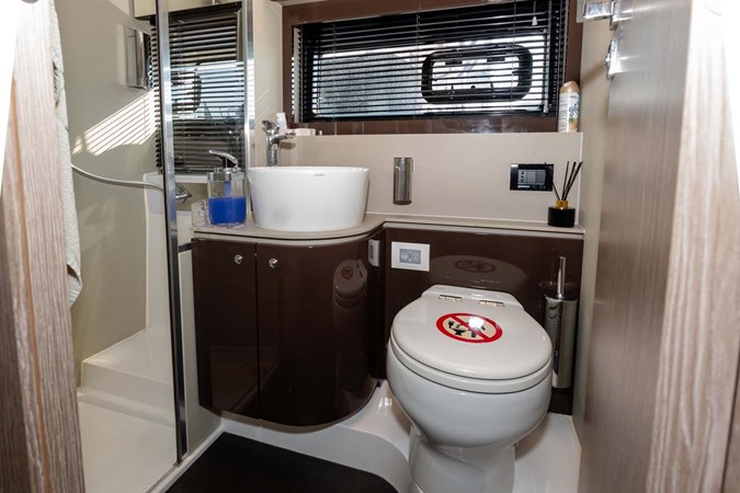 ATLANTIS 51 2018 51' 0" AZIMUT YACHTS