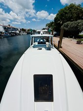 2003 INTREPID 377 - photo 7