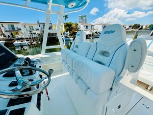 2003 INTREPID 377 - photo 33