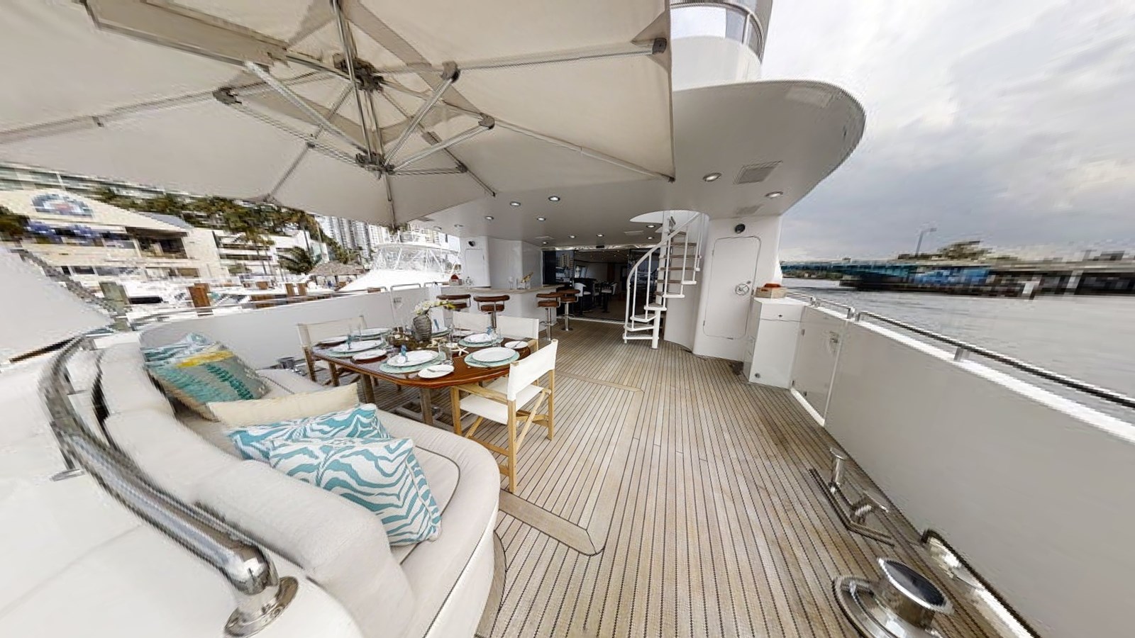 Entourage — 1994 Norship Heesen Flybridge fast — Genel yerleşim planı 40
