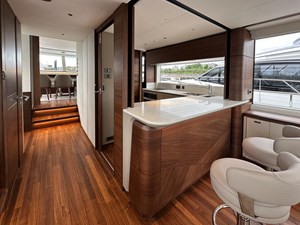 PRINCESS X80 2024 82' 5" PRINCESS YACHTS