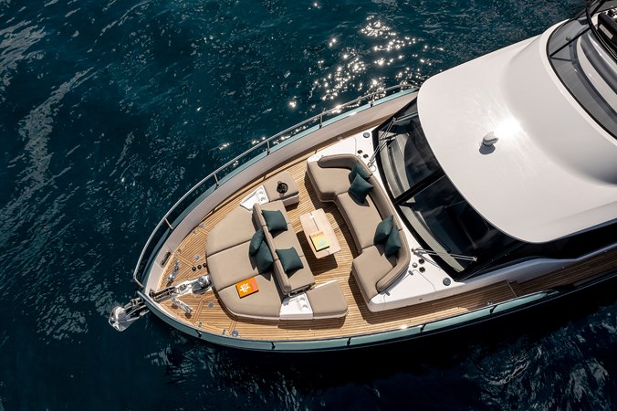 Photo of AZIMUT YACHTS Magellano 60 60' 8