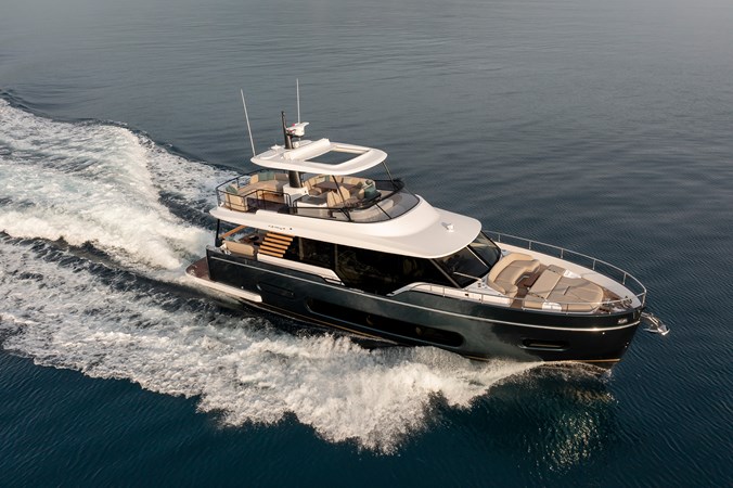 Photo of AZIMUT YACHTS Magellano 60 60' 8