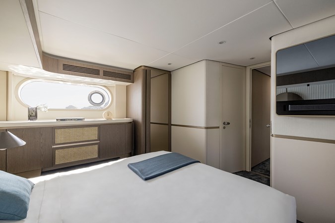 Photo of AZIMUT YACHTS Magellano 60 60' 8