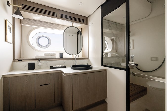 Photo of AZIMUT YACHTS Magellano 60 60' 8