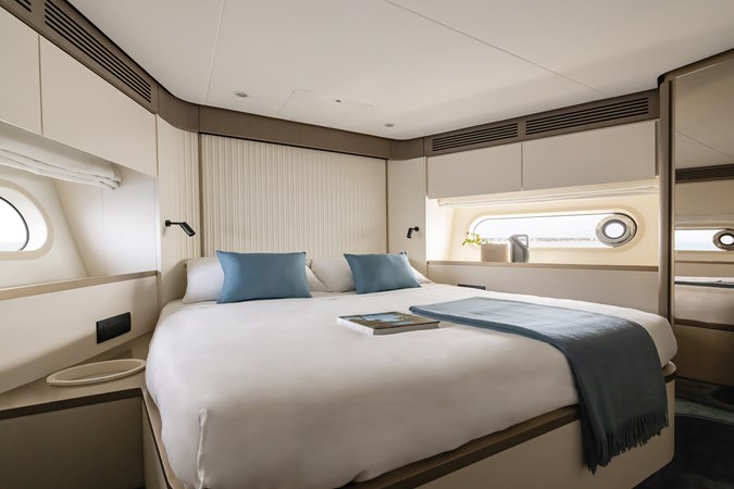 Photo of AZIMUT YACHTS Magellano 60 60' 8