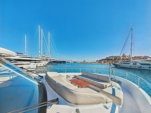 2025 AZIMUT YACHTS Magellano 60 - photo 3