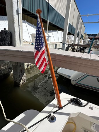 Photo of HUNT YACHTS LUNA 36' 6