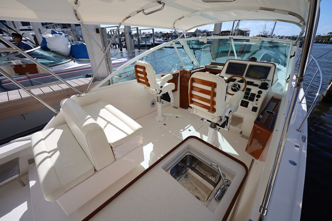 Photo of HUNT YACHTS LUNA 36' 6