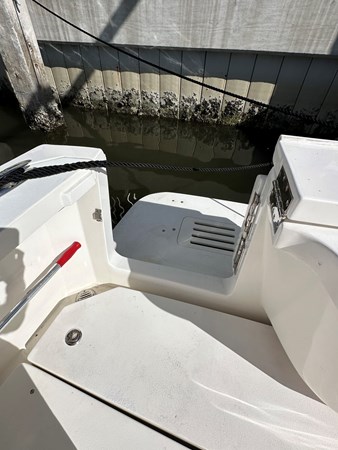 Photo of HUNT YACHTS LUNA 36' 6