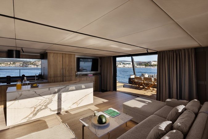 Photo of MOON YACHTS FULL MOON 63' 6