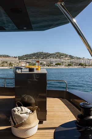 Photo of MOON YACHTS FULL MOON 63' 6