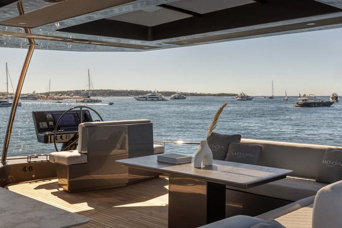 Photo of MOON YACHTS FULL MOON 63' 6