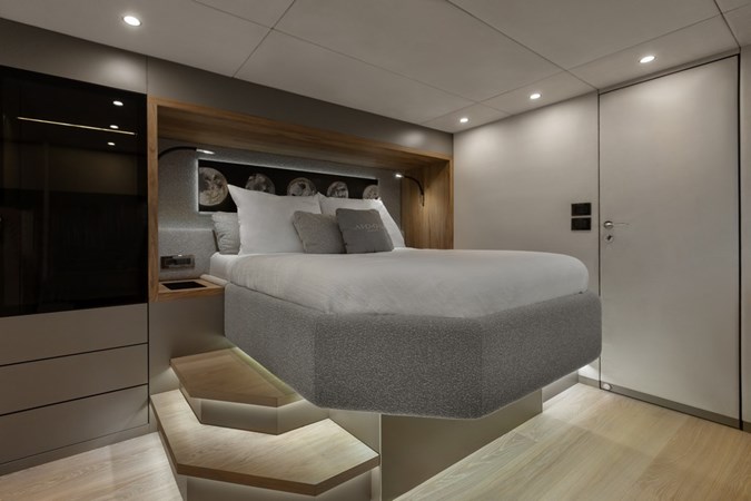 Photo of MOON YACHTS FULL MOON 63' 6