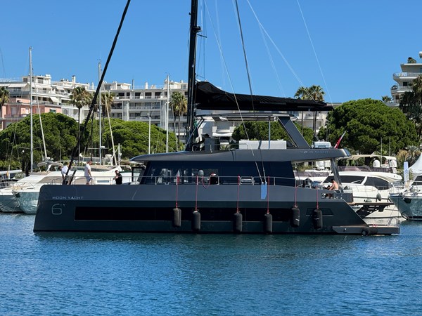 Photo of MOON YACHTS FULL MOON 63' 6