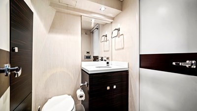 HATTERAS 2019 SURPLUS LINES Vessel #445663 - Photo 113