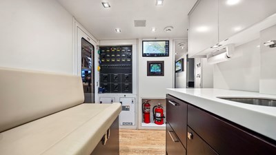 HATTERAS 2019 SURPLUS LINES Vessel #445663 - Photo 115