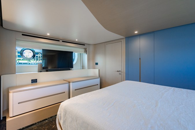 Photo of AZIMUT YACHTS EFFORTLESS 68'