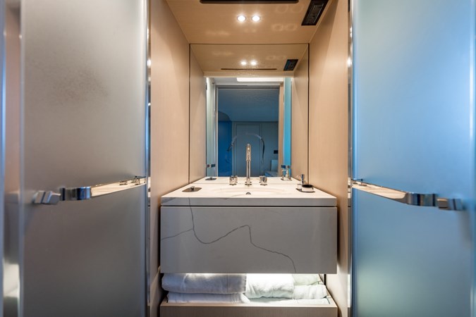 Photo of AZIMUT YACHTS EFFORTLESS 68'