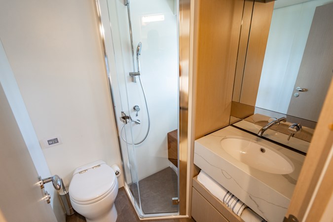 Photo of AZIMUT YACHTS EFFORTLESS 68'