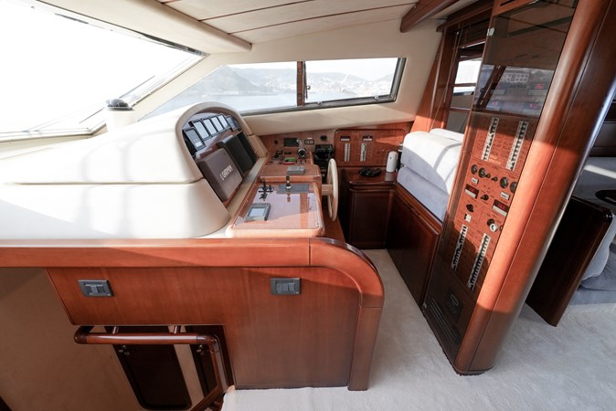 FERRETTI HANAN Yacht for Sale