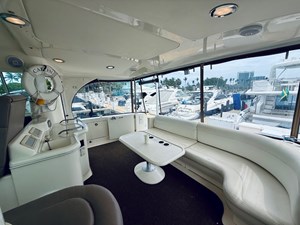 2003 SEA RAY 480 Motor Yacht - photo 10