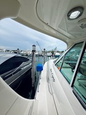 2003 SEA RAY 480 Motor Yacht - photo 29