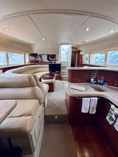 2003 SEA RAY 480 Motor Yacht - photo 47