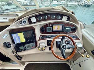 2003 SEA RAY 480 Motor Yacht - photo 76