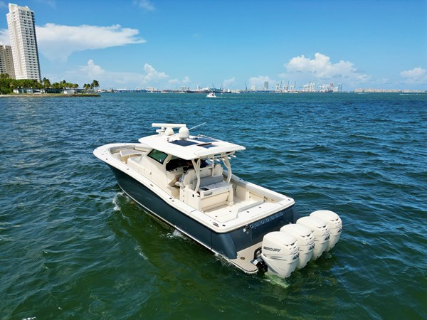 Photo of SCOUT BOATS MMXXI 36' 6