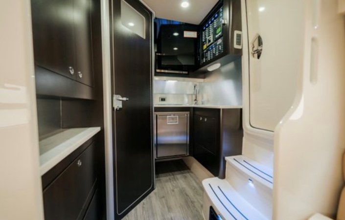 Photo of SCOUT BOATS MMXXI 36' 6