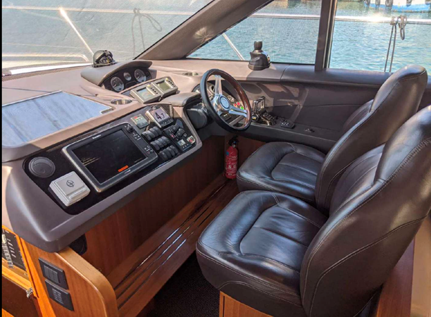 52 FLY 2014 54' 8" PRINCESS YACHTS