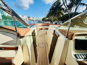 2015 CHRIS CRAFT Launch 32 - photo 34