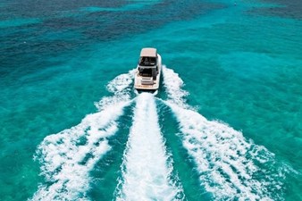 2016 MONTE CARLO YACHTS MC5 - photo 10