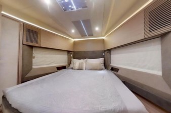 2016 MONTE CARLO YACHTS MC5 - photo 23