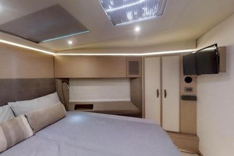 2016 MONTE CARLO YACHTS MC5 - photo 24