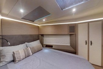 2016 MONTE CARLO YACHTS MC5 - photo 25