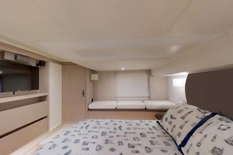 2016 MONTE CARLO YACHTS MC5 - photo 27