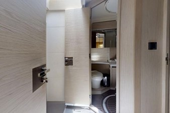 2016 MONTE CARLO YACHTS MC5 - photo 31