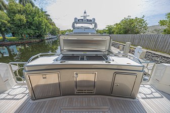 2021 RIVIERA 6000 Sport Yacht Platinum Edition - photo 4